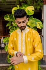 Ladoo Peela Kurta Set - Image 2