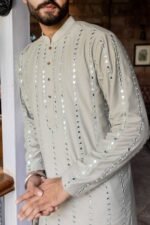 Savera Kurta Set - Image 3